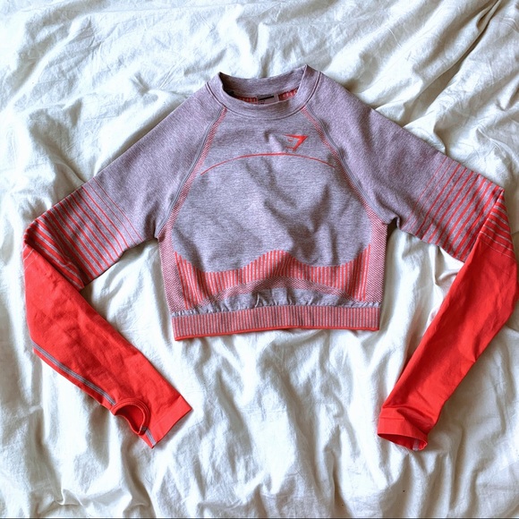 Gymshark Tops - SOLD ON DEPOP 🦋 GYMSHARK LONGSLEEVE CROP